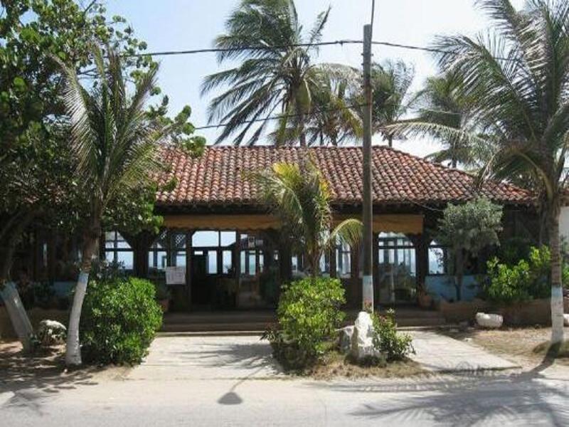 Hotel Golden Paradise Playa El Agua Exterior photo